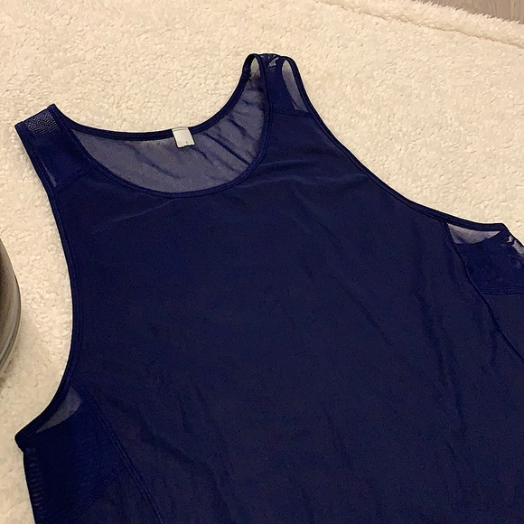Lululemon Mesh Tank Top - Picture 3 of 8
